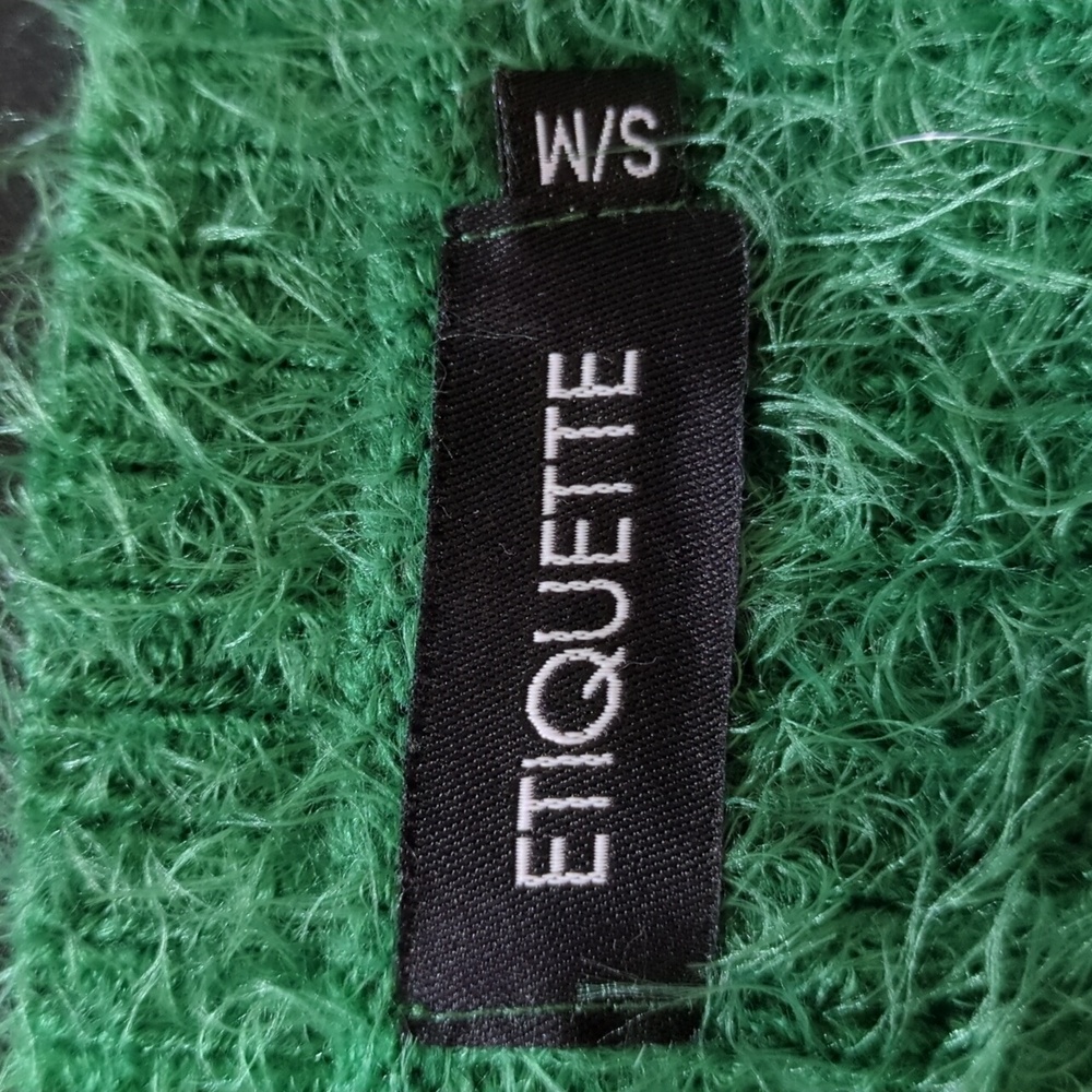 Etiquette Fuzzy sweater color green size S/M - Picture 3 of 4